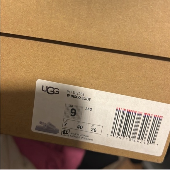 🩶🤍Grey & White UGG disco slides 🩶🤍 - Picture 4 of 4